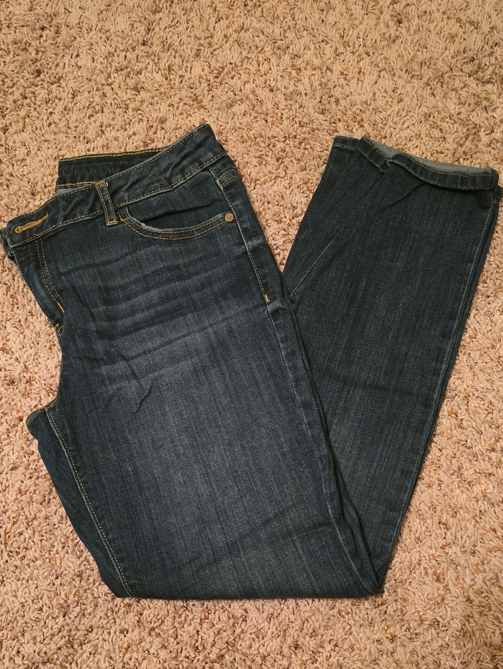 Women's Dark Blue Straight-Leg Jeans - Classic Everyday Denim